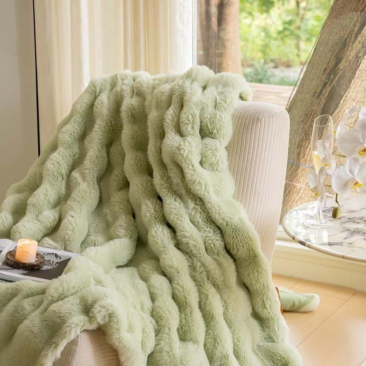 Melanova™ The Bunny Blanket